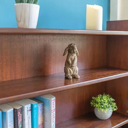 Charming Cottage, District *